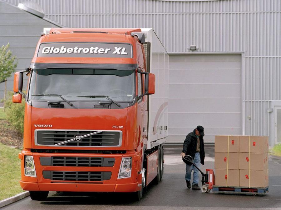  Volvo FH12 6x4 2002 года  (фото 8 из 10)